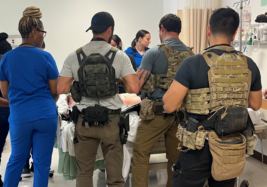 Non-Medic Special Operations Forces Austere Medical Technicians perform a patinet handover to civilian clinical staff during the RES SOAMT course Photo Credit Paul Loos 2026 - Copy